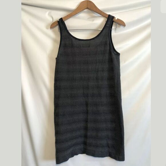 Athleta Seamless Eyelet Tank Top - Picture 3 of 5